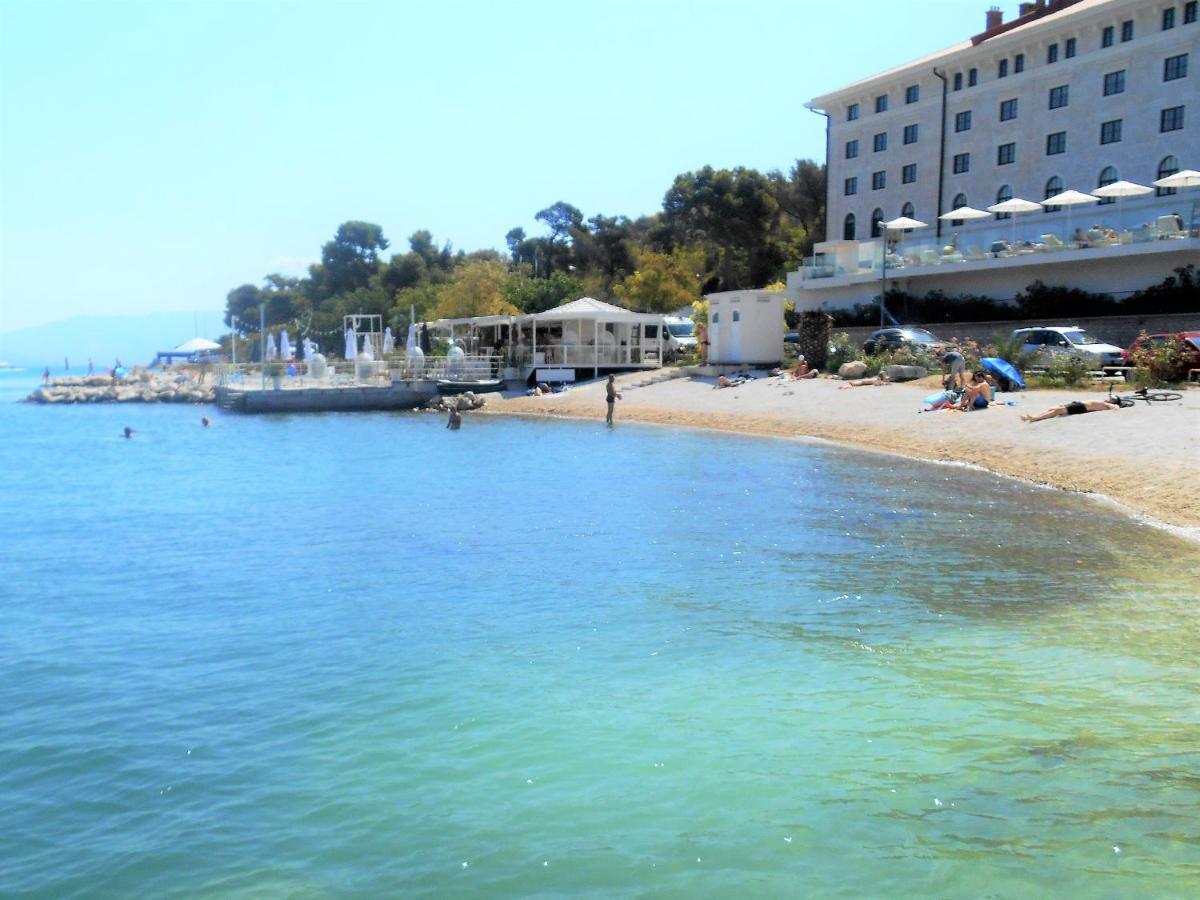 Apartments Bresan Trogir Eksteriør billede