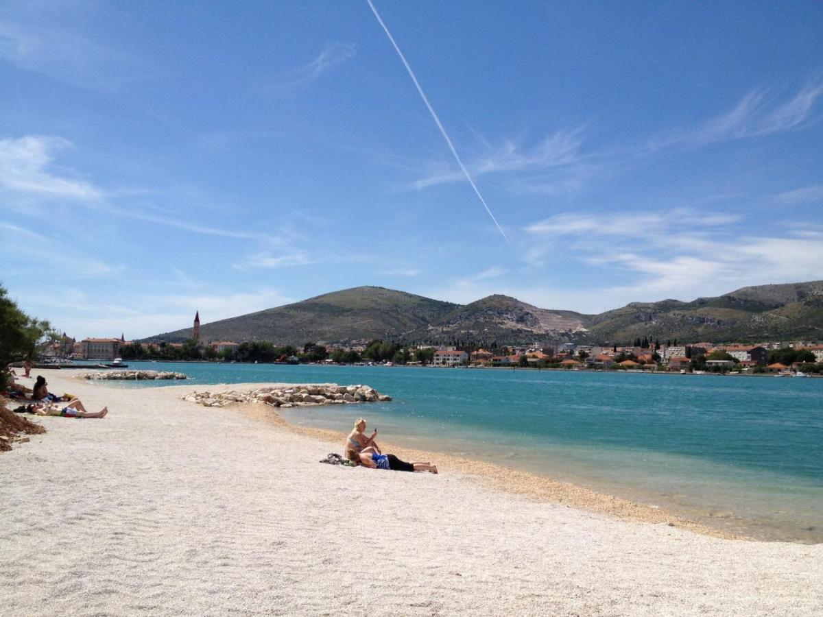 Apartments Bresan Trogir Eksteriør billede